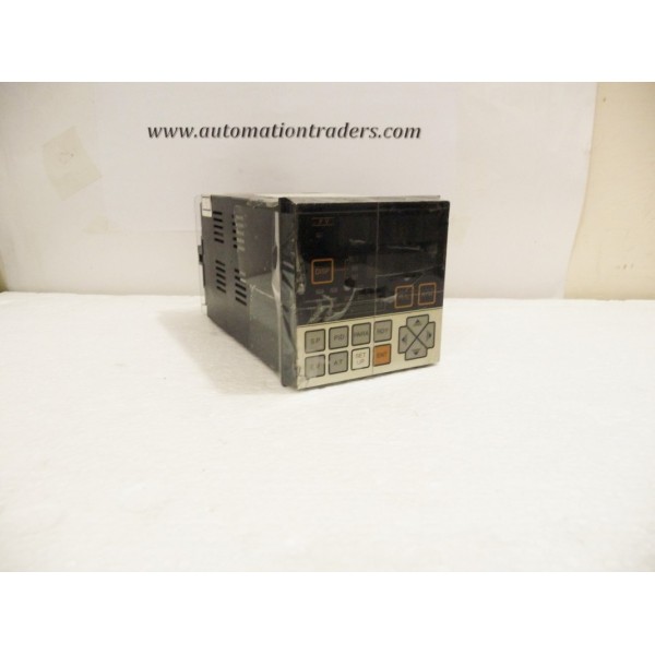 Temperature Controller, SDC200, YAMATAKE, Japan